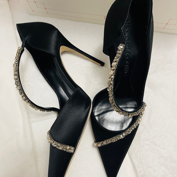 Brand New Alexander McQueen Crystal Pumps - Picture 5 of 15